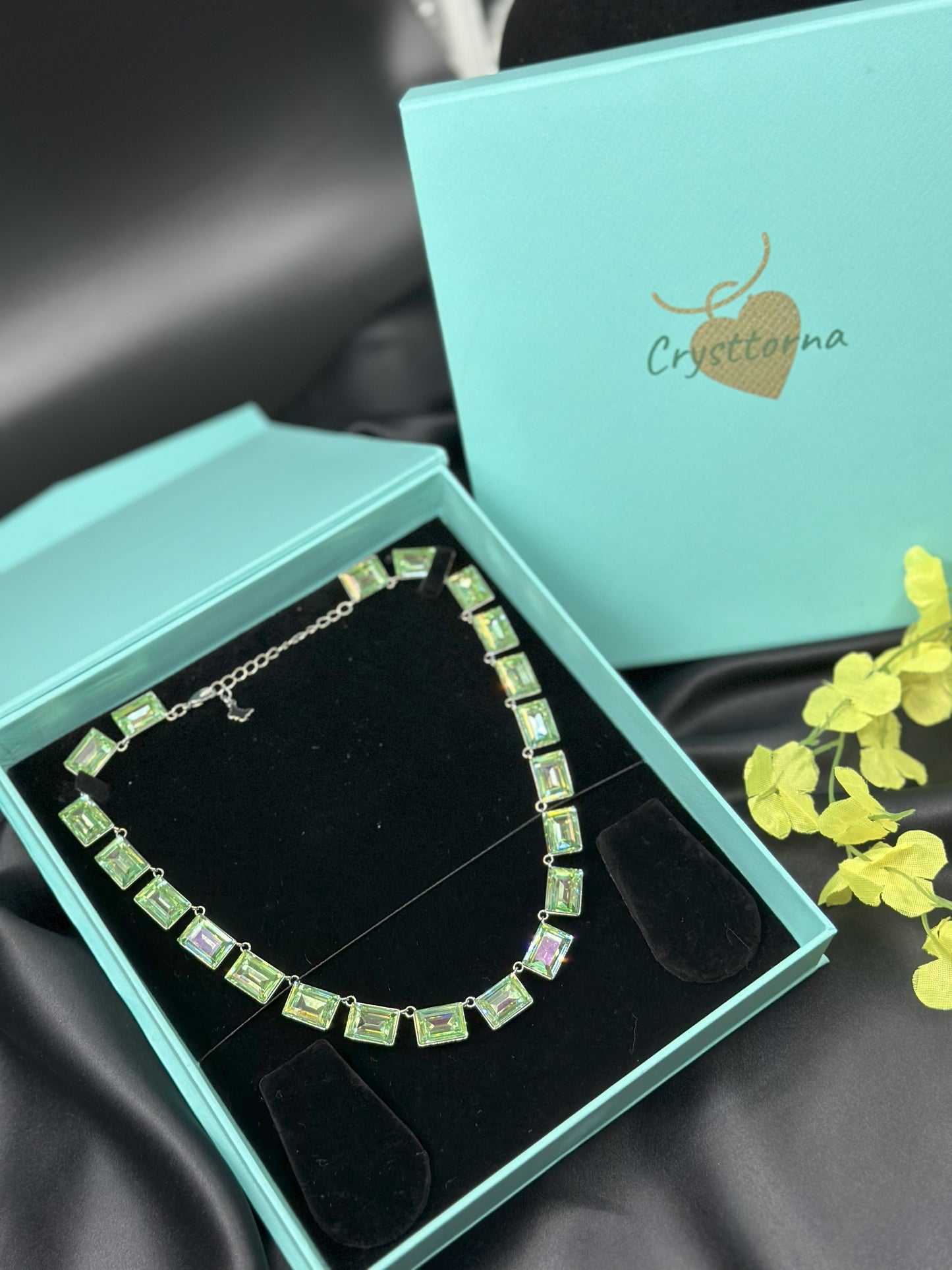 Light green necklace