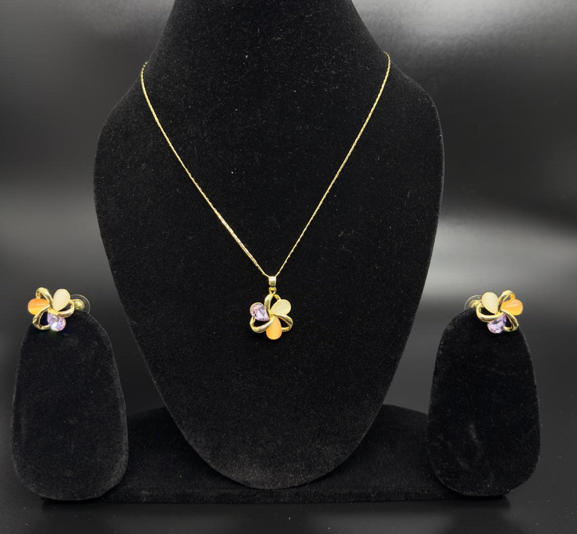 Purple orange pendant set